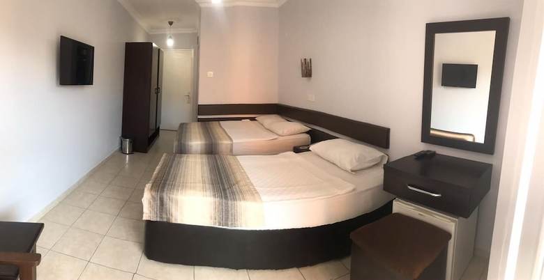 Yaman Life Hotel