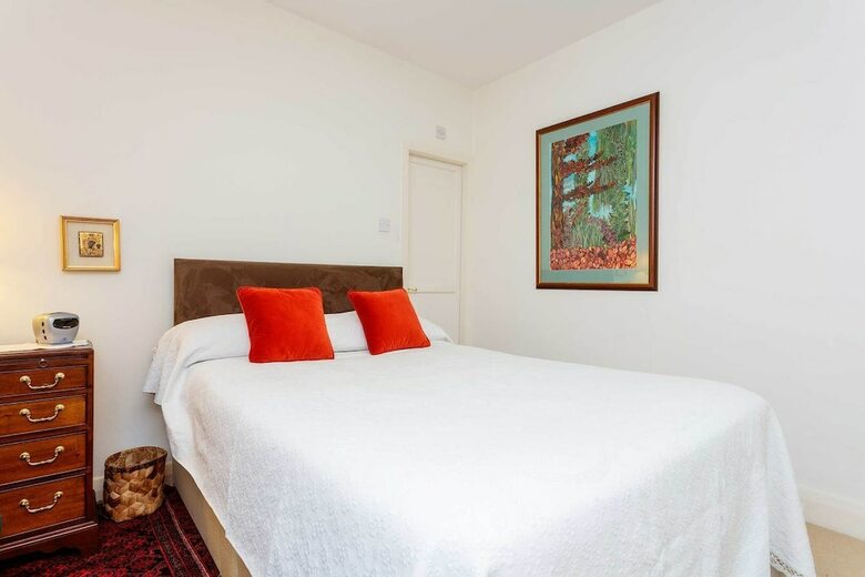 Timeless Style In South-west London