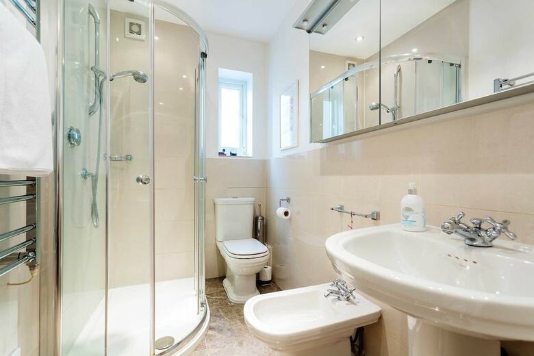 Timeless Style In South-west London