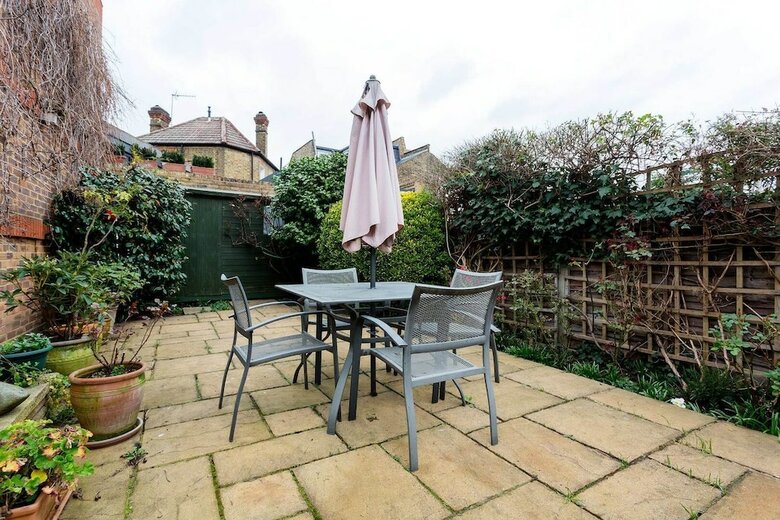 Timeless Style In South-west London