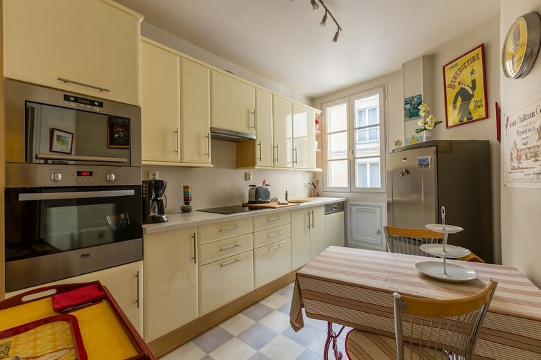 Apartamento Footsteps From The Tuileries