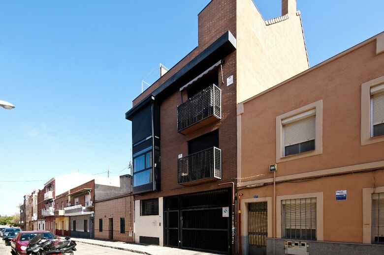 Apartamentos Charming Madrid Urgel