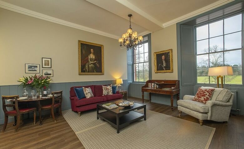 Apartamentos Thirlestane Castle