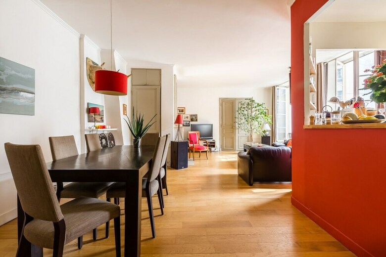 Apartamento Contemporary By The Louvre