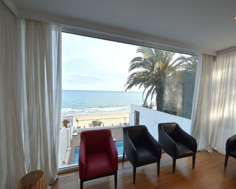 Villa Gaud� Vilanova House