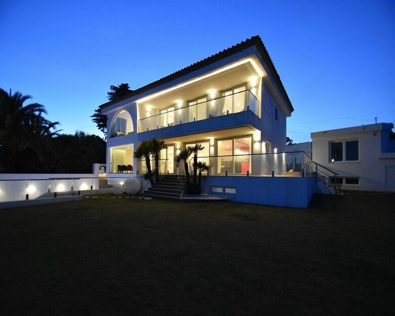 Villa Gaud� Vilanova House