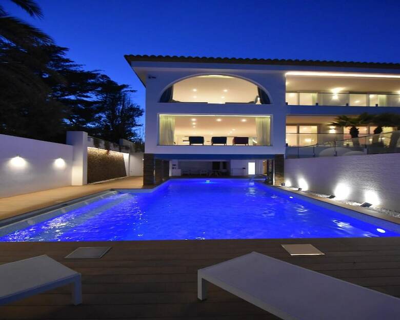 Villa Gaud� Vilanova House