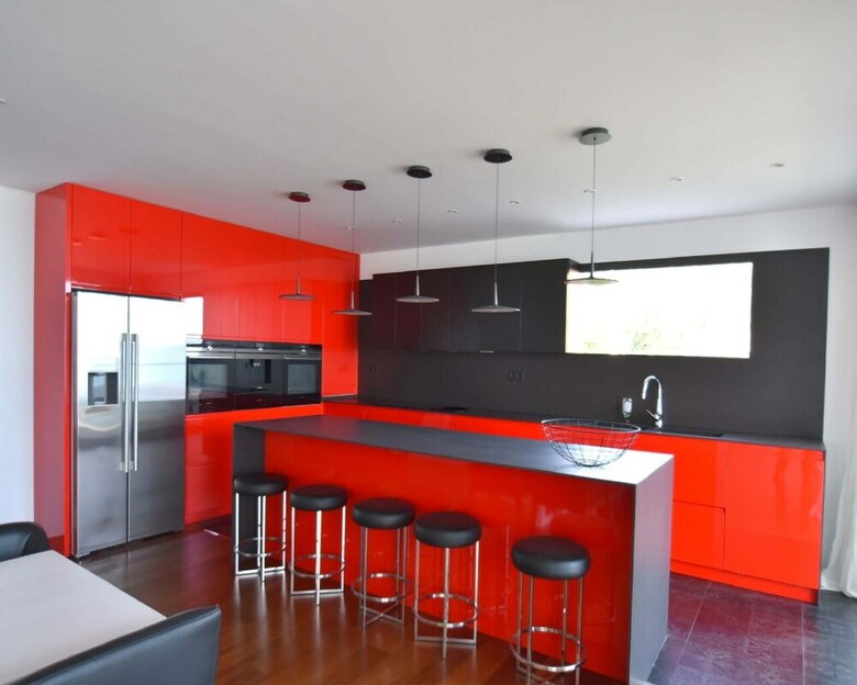 Villa Gaud� Vilanova House