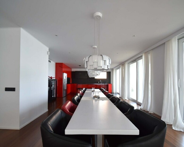 Villa Gaud� Vilanova House