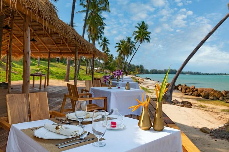 Hotel Coconut Grove Villas