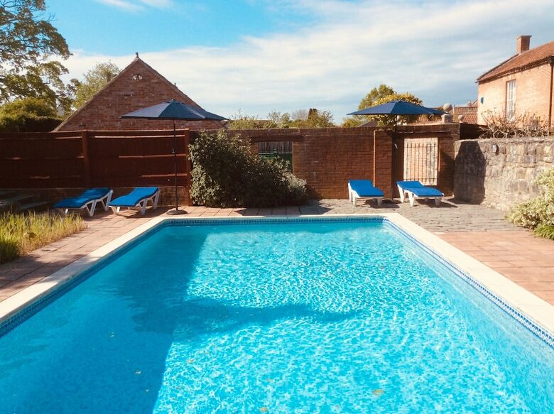 Bed & Breakfast Whatley House