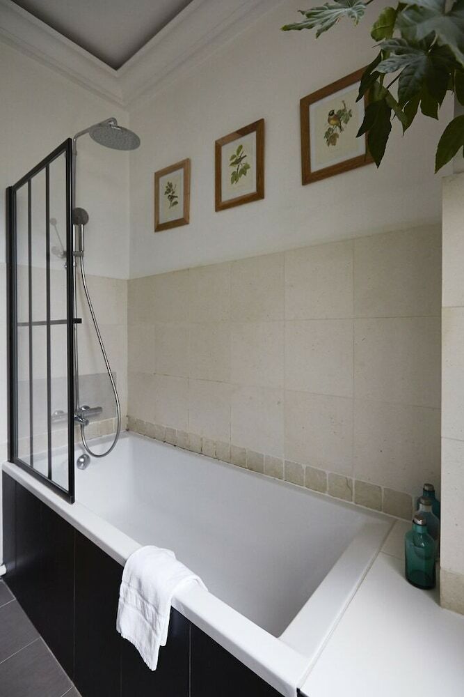 Apartamento Botanical Eclecticism In The 20th