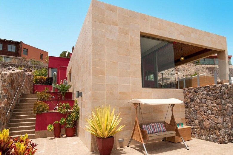 Villa Piedra Amarilla