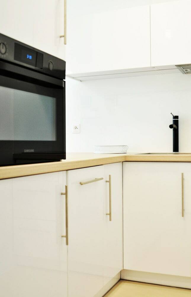 Apartamentos Warsaw Concierge Rondo Onz