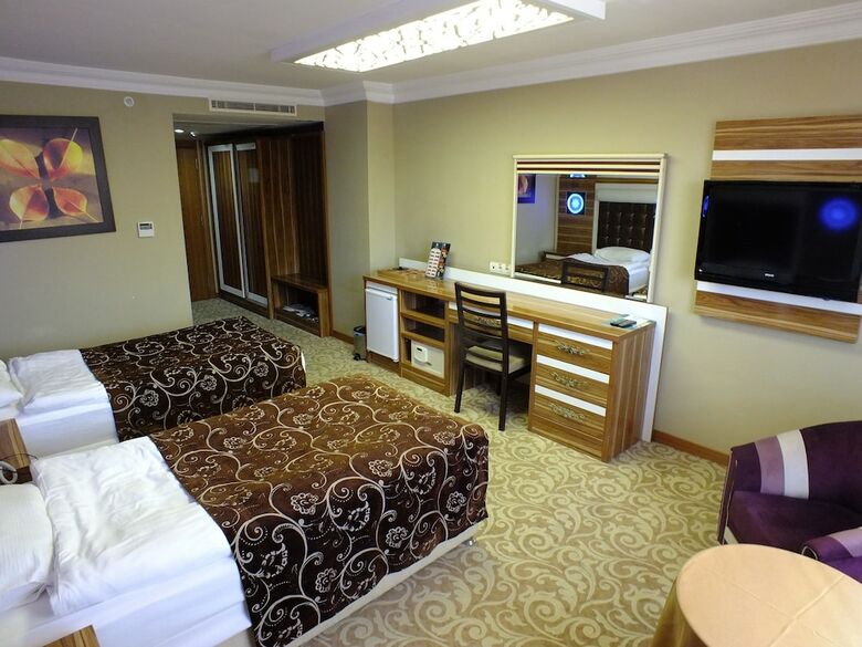 Hotel Demosan Otel & Spa