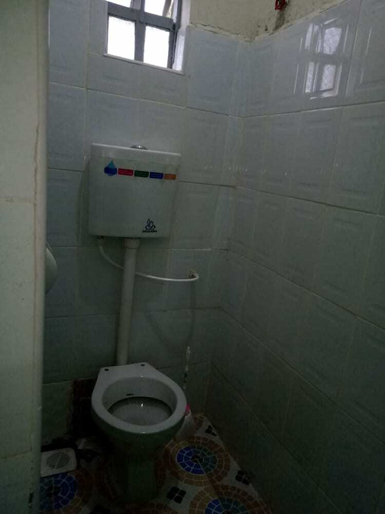 Acacia Hotel