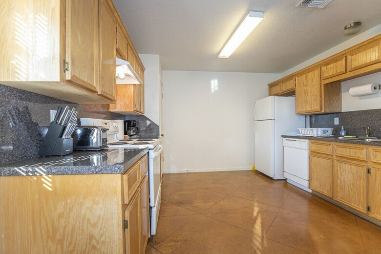 2020 Abrams Inn I