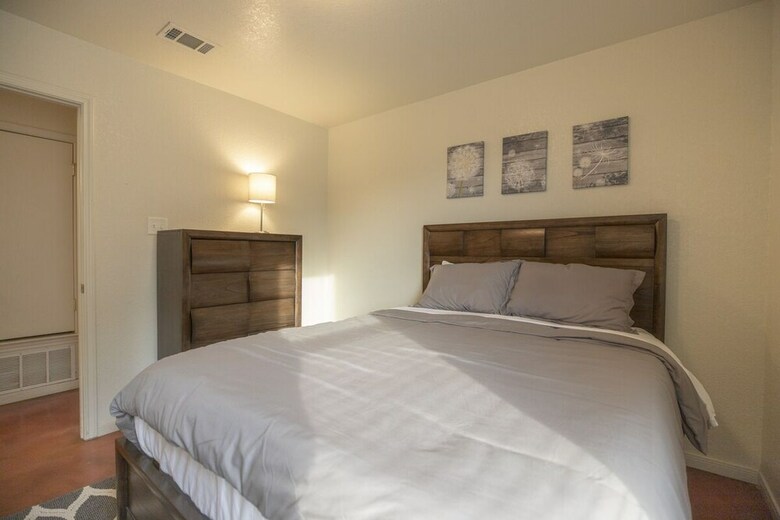 The 2020 Bradley Inn II
