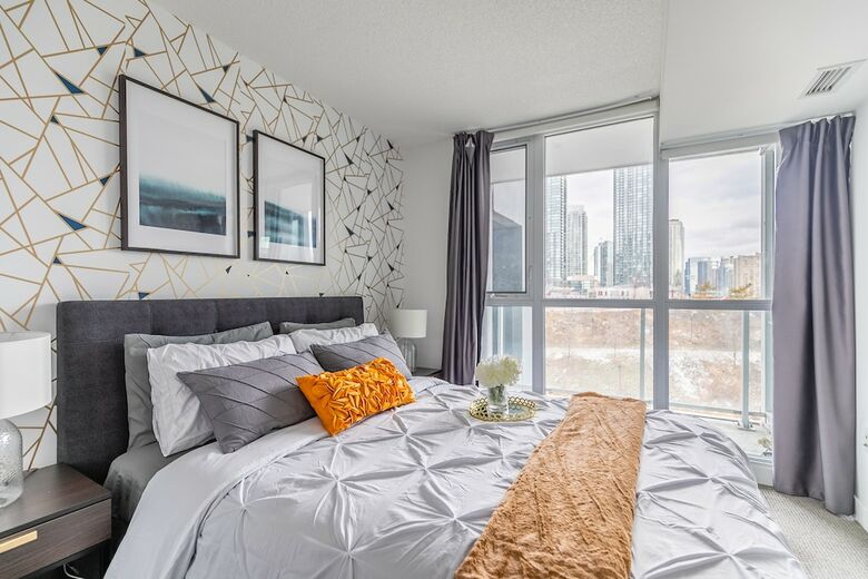Skytree - Handsome Condos Near Cn Tower