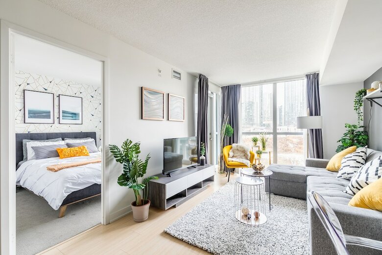 Skytree - Handsome Condos Near Cn Tower