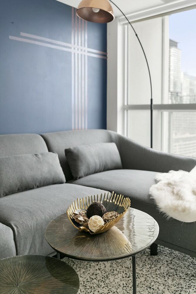 Skytree - Handsome Condos Near Cn Tower