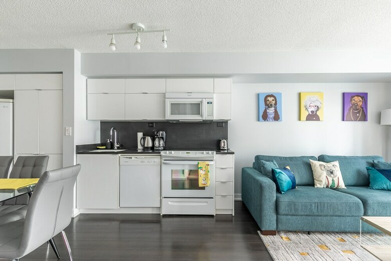 Skytree - Condos In Heart Of Downtown