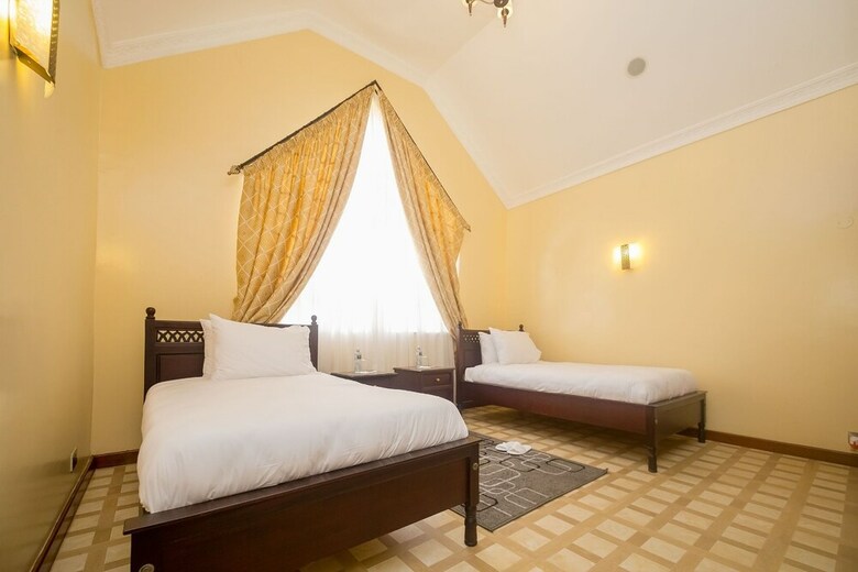 Hotel Asyana Gardens