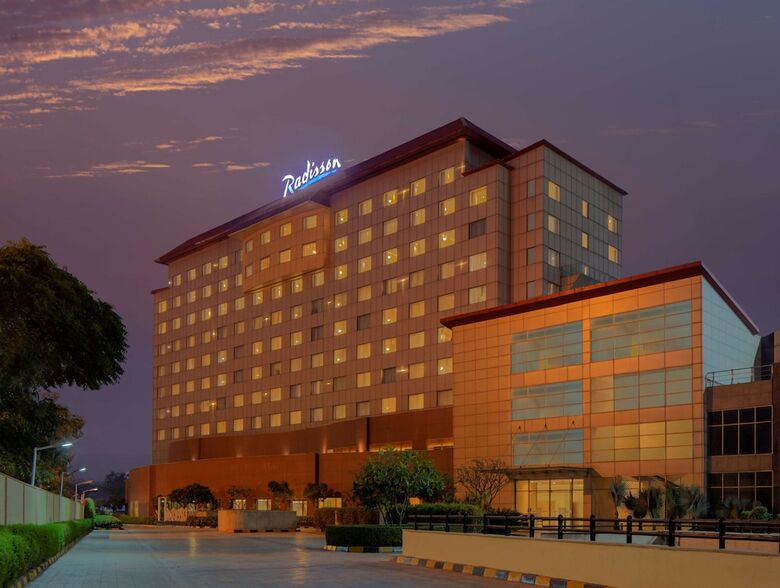 Hotel Radisson Gurugram Udyog Vihar