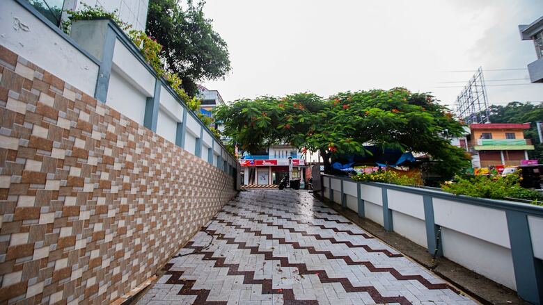 Hotel Woodside Residency Thekkady