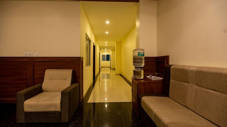 Hotel Woodside Residency Thekkady