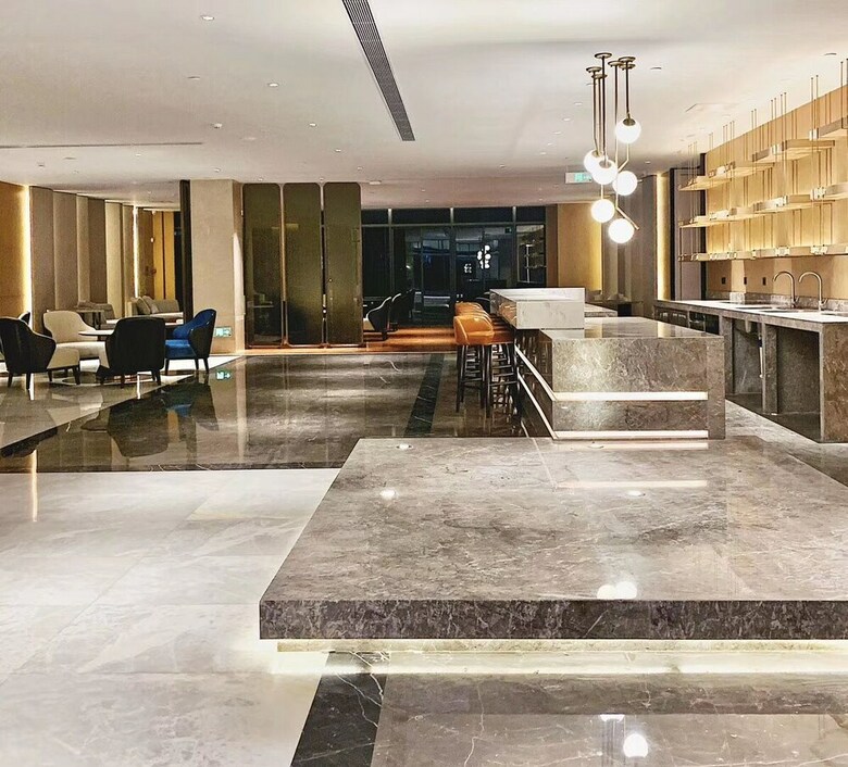 Southern Airlines Pearl Hotel