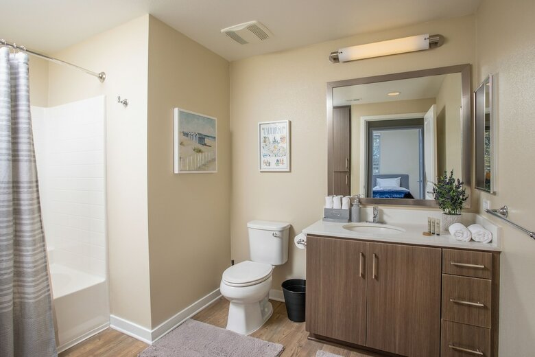 Apartamentos Irvine Deluxe Design Suites By A