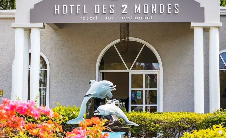 Hotel H�tel Des 2 Mondes