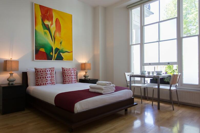 Princes Square Serviced Apartments
