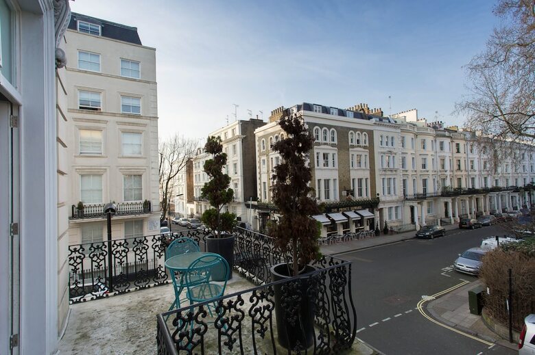 Princes Square Serviced Apartments