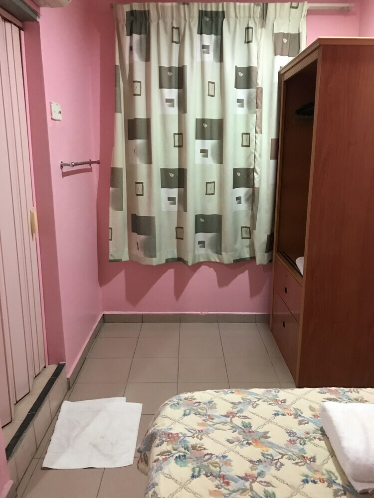 Hotel Cahaya