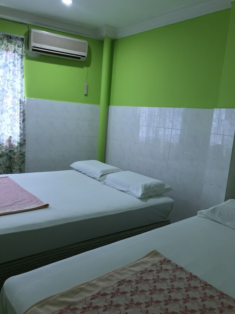 Hotel Cahaya