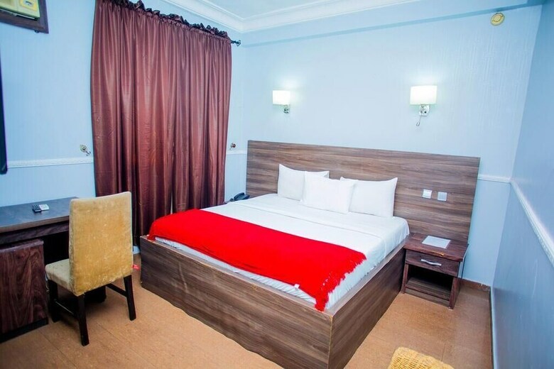 Hotel Arriva Suites