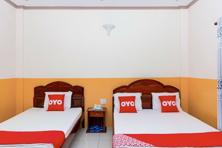 Oyo 971 Lam Hoang Hotel
