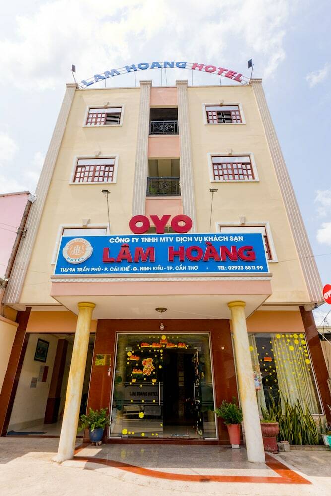 Oyo 971 Lam Hoang Hotel