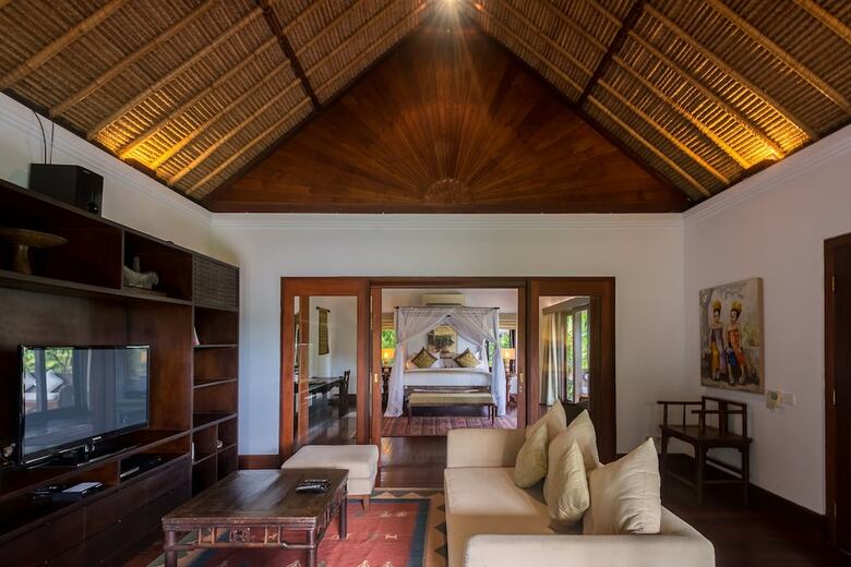 Villa Surya Damai