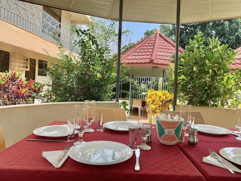 Mahina Paradise Hotel