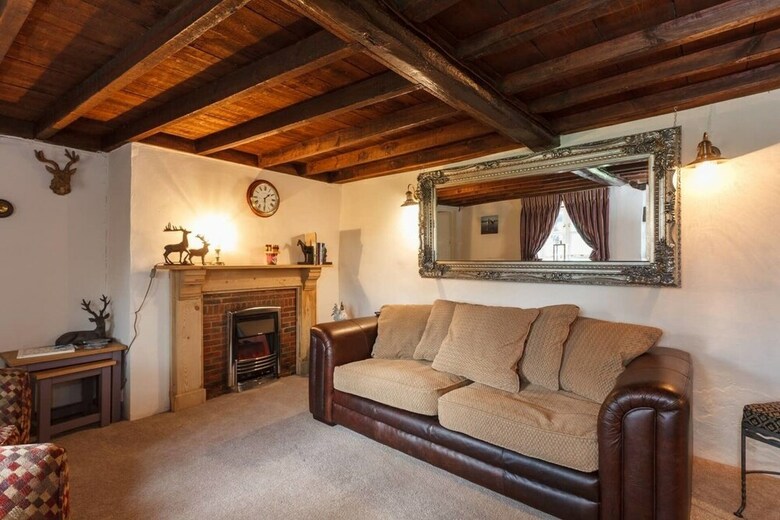 Thatch Cottage With Jacuzzi In Brockenhurst