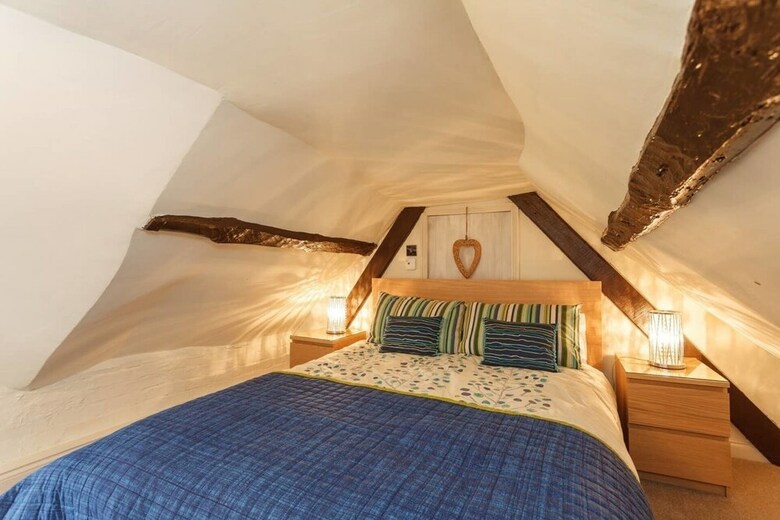 Thatch Cottage With Jacuzzi In Brockenhurst