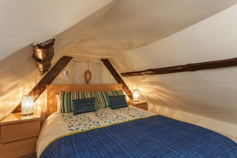 Thatch Cottage With Jacuzzi In Brockenhurst