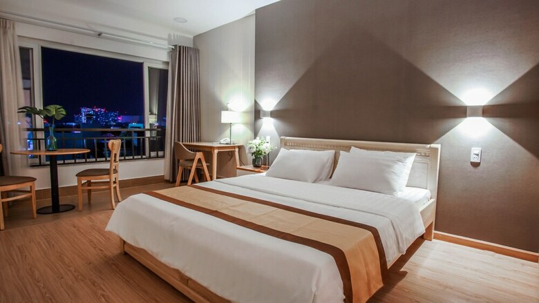 Artmio Hotel Apartment & Cafe