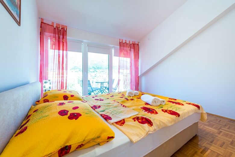 Angela Apartments