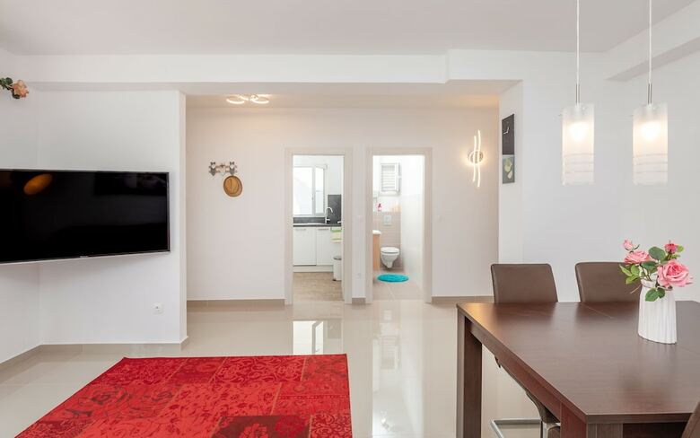 Angela Apartments