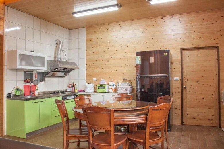 Bed & Breakfast Xitou Star