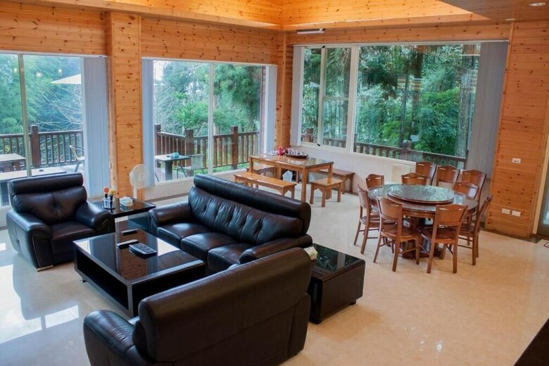 Bed & Breakfast Xitou Star